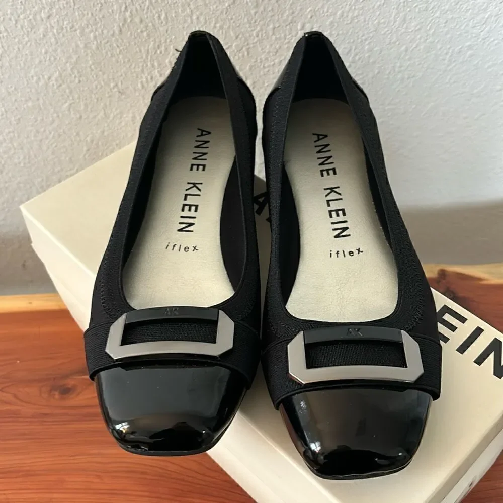 Anne Klein Buckled Uplift Flats